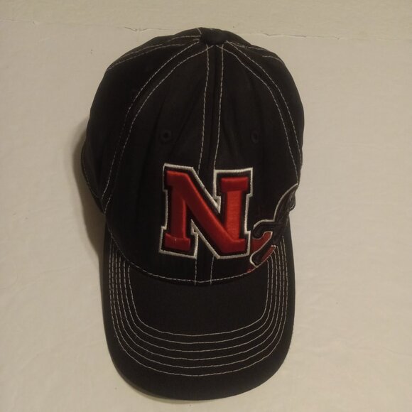 Top of The World One Fit Nebraska Blackshirts Hat/Cap OSFM - Picture 2 of 8